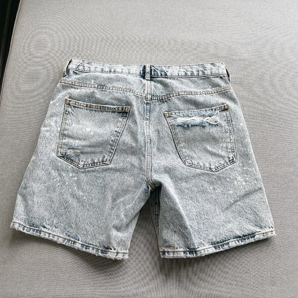 Zara Distressed Denim Shorts - Light Blue - Picture 2 of 5
